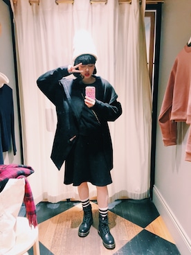 「黒髪」｜「アイテム（ニットキャップ/ビーニー）」を使った、ワンリンさん（レディース・157cm）の秋コーディネート