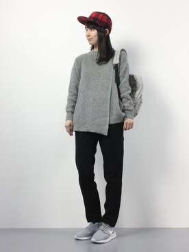 「赤チェック」｜「アイテム（スラックス）」を使った、sayaさん（レディース・163cm）の冬コーディネート