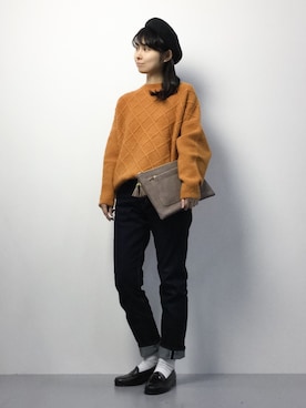 「CASPER JOHN AIVER（キャスパージョンアイバー）のアイテム（バッグ）」を使った、sayaさん（レディース・163cm）の冬コーディネート