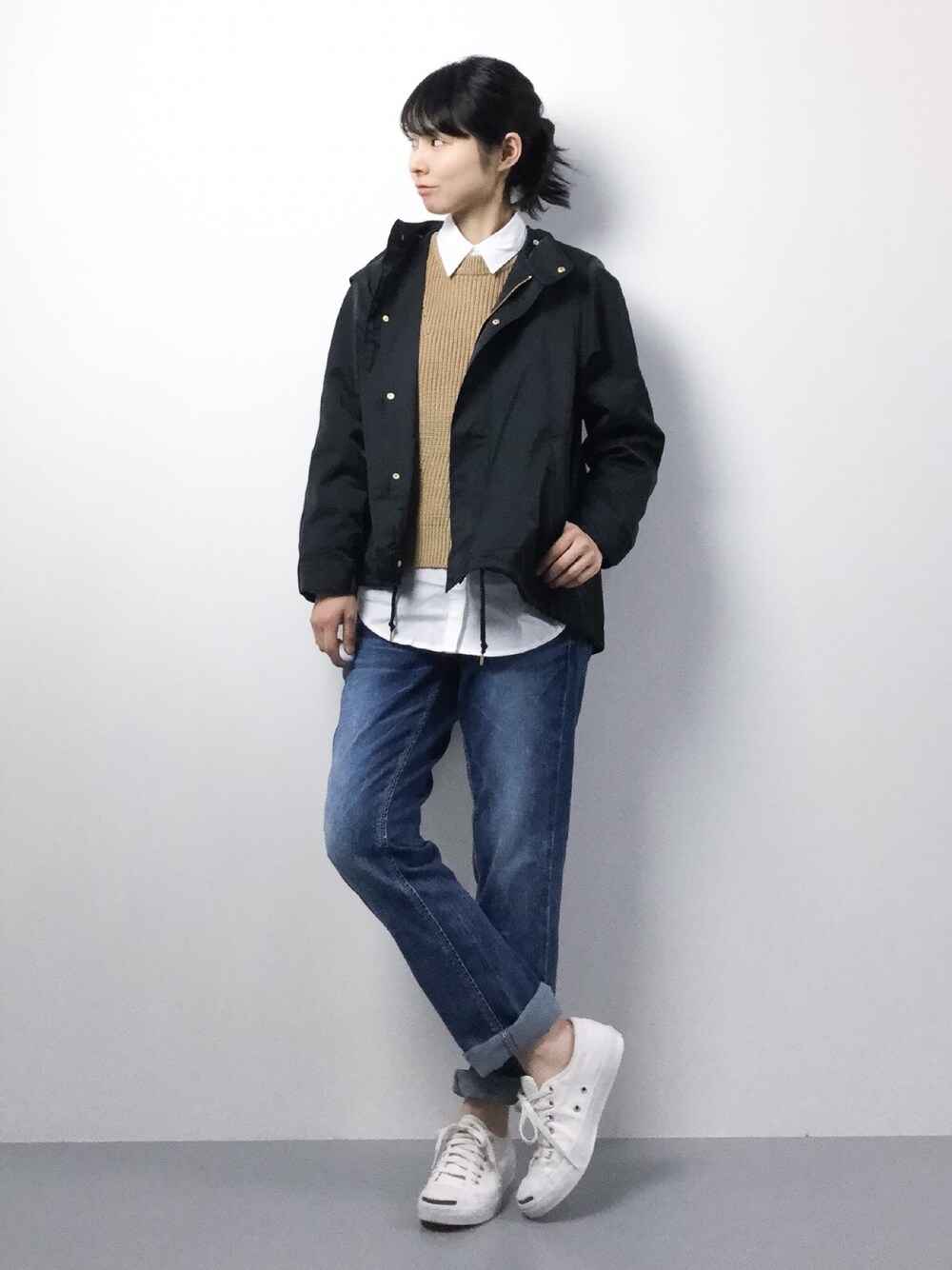 「VISの【2WAY】中綿ベスト付ショートモッズコート（モッズコート、ブラック系）」を使った、sayaさん（レディース・163cm）の冬コーディネートの1枚目の写真