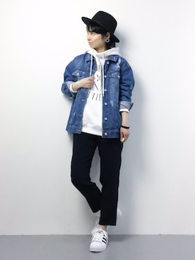 「CLANE（クラネ）のアイテム（パーカー）」を使った、sayaさん（レディース・163cm）の冬コーディネート