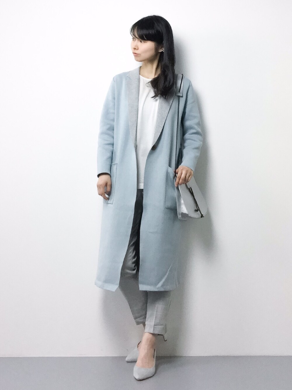 「CRUCE anapの変型ショルダーバッグ（ショルダーバッグ、シルバー系）」を使った、sayaさん（レディース・163cm）の冬コーディネートの1枚目の写真