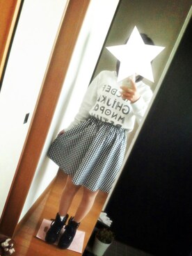 「HEART MARKET（ハートマーケット）のアイテム（スウェット、グレー系）」を使った、つむぐさん（レディース・143cm）の冬コーディネート