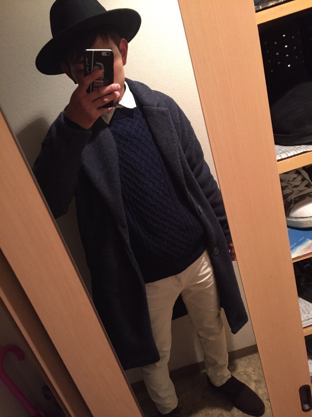 「ショッピング」｜「WEGOのアイテム（トップス、ホワイト系）」を使った、Sさん（メンズ・165cm）の秋コーディネートの1枚目の写真