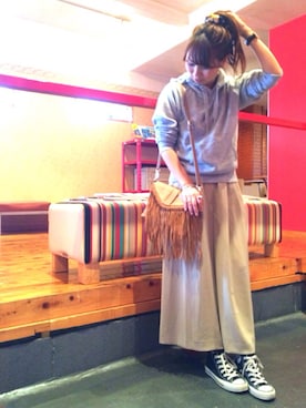 「アイテム（ヘアアクセサリー、ブルー系）」を使った、eri♡さん（レディース・155cm）の秋コーディネート