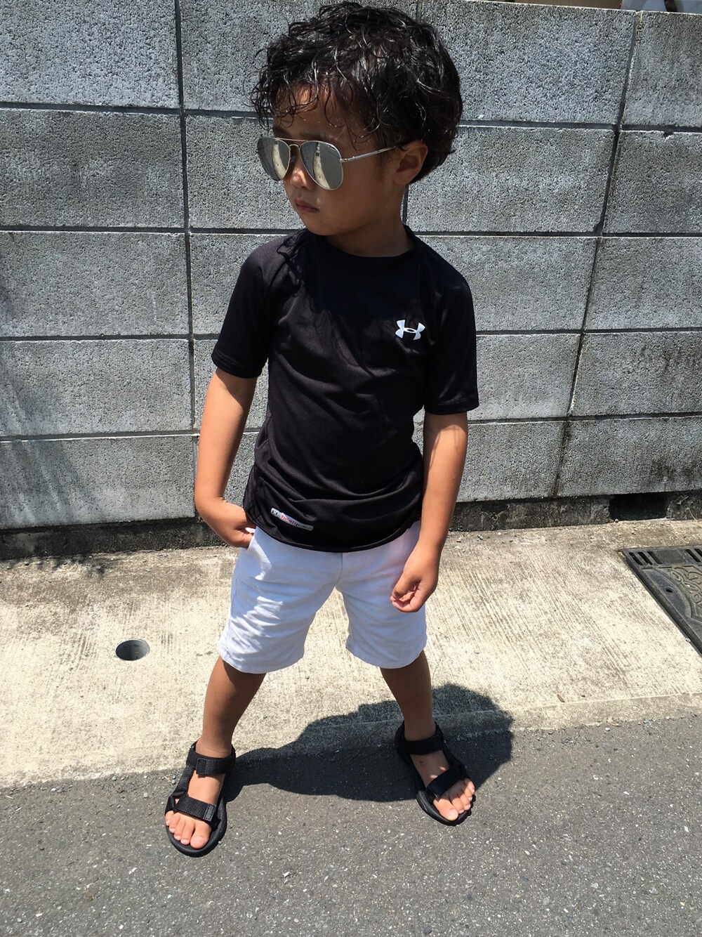 「キッズコーデ、夏コーデ、kids、4歳、男の子、fashion、お洒落、GLOBAL WORK、ZARA KIDS」｜「ZARAのアイテム（その他パンツ、ホワイト系）」を使った、kmsshさん（キッズ・100cm）の夏コーディネートの1枚目の写真