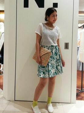 「N.（N. Natural Beauty Basic）（エヌエヌナチュラルビューティーベーシック）のアイテム（その他シューズ）」を使った、N. STAFFさん（レディース・160cm）の夏コーディネート
