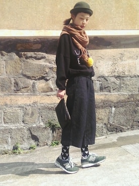 「sweatshirt」｜「アイテム（帽子）」を使った、i_am_ah_mic  🇭🇰さん（レディース・168cm）の冬コーディネート