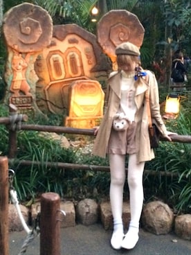 「白タイツ」｜「アイテム（トレンチコート）」を使った、lumineさん（レディース・167cm）の春コーディネート