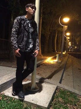 「PHANTACi（ファンタシー）のアイテム（パンツ）」を使った、高偉哲さん（メンズ・179cm）の秋コーディネート