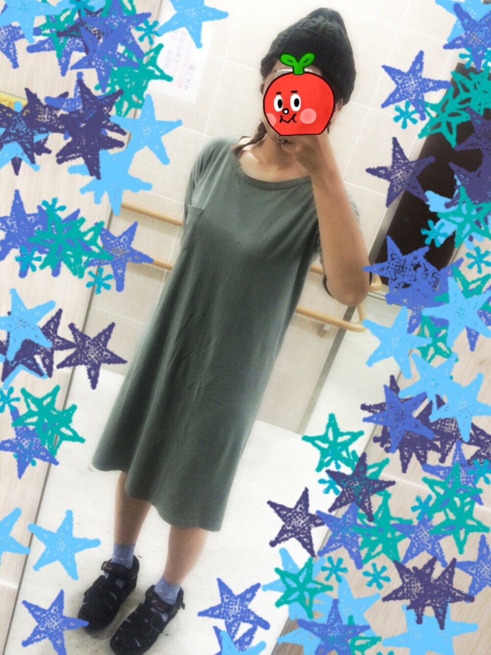 「ワンピース、ニット帽、HIGHLAND 2000、URBAN RESEARCH DOORS、SHAKA、BEAVER、夏、夏コーデ」｜「SHAKAのSHAKA/シャカ　HIKER Men's　（4027）（サンダル、ブラック系）」を使った、ムーナオさん（レディース・160cm）の夏コーディネートの1枚目の写真