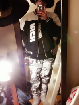 「JOYRICH（ジョイリッチ）のアイテム（その他アウター）」を使った、Hikaruさん（メンズ・170cm）の冬コーディネート