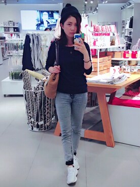 「AIGLE（エーグル）のアイテム（帽子）」を使った、Lu Chin Meiさん（レディース・158cm）の秋コーディネート