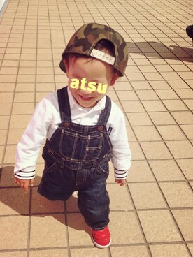 「赤い靴」｜「アイテム（サロペット/オーバーオール）」を使った、atsuさん（キッズ・80cm）の春コーディネート