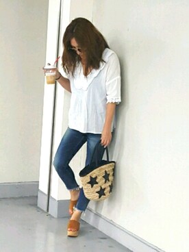 「Ungrid（アングリッド）のインディゴフレイドヘムストスリ（デニムパンツ）」を使った、Kaoさん（レディース・156cm）の夏コーディネート