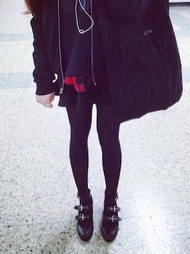 「8seconds（エイトセカンズ）のアイテム（バッグ）」を使った、연さん（レディース・166cm）の冬コーディネート