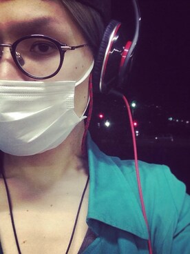 「THOM BROWNE（トムブラウン）のTB-011（メガネ、ブラック系）」を使った、ペコさん（メンズ）の秋コーディネート