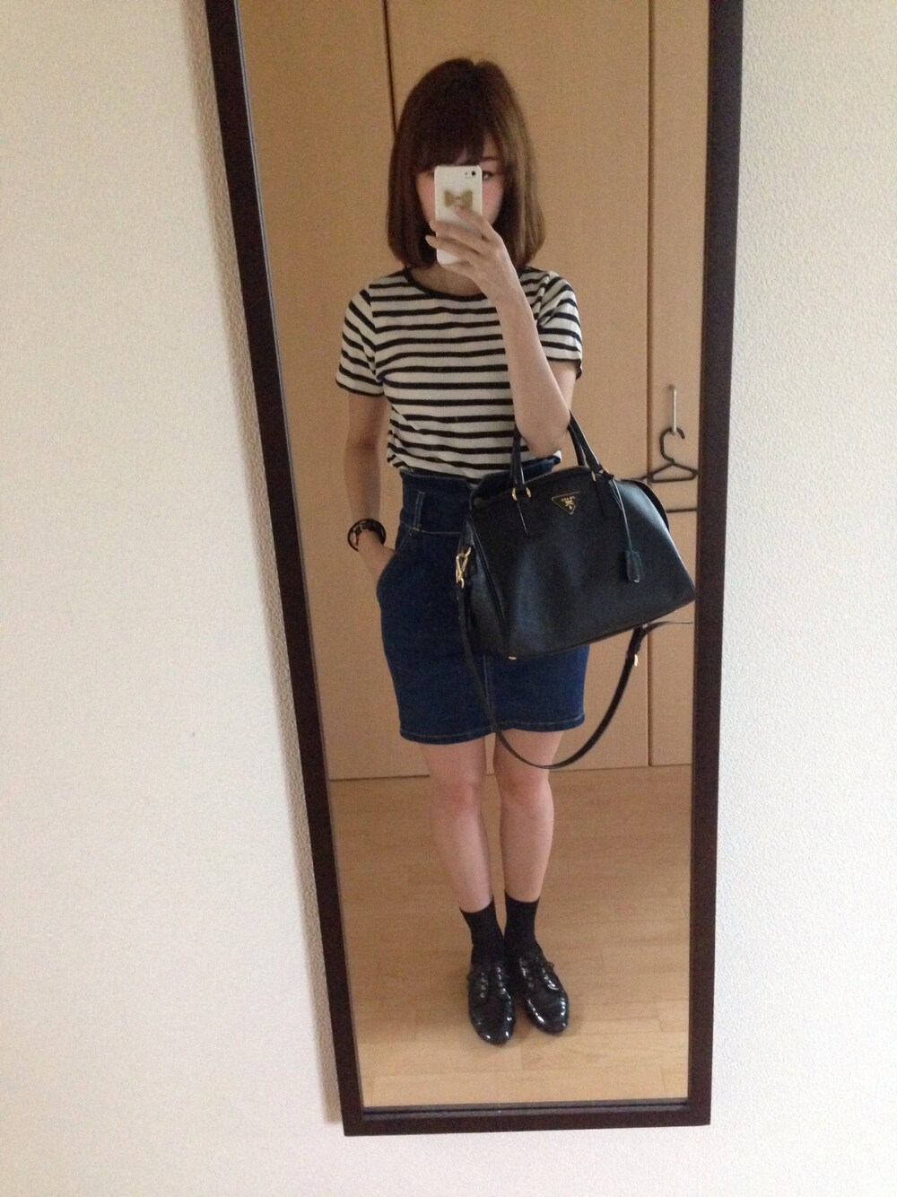 「LILY BROWNのボートネックボーダーＴシャツ（Tシャツ/カットソー、ブルー系）」を使った、mapiさん（レディース・153cm）の夏コーディネートの1枚目の写真