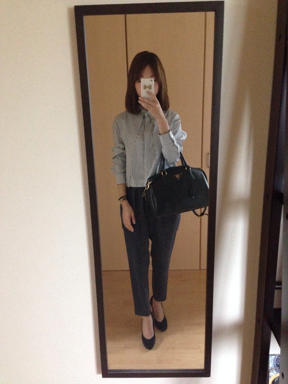 「FRAY I.Dのアイテム（その他パンツ、ブルー系）」を使った、mapiさん（レディース・153cm）の秋コーディネートの1枚目の写真