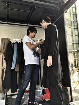 「Yohji Yamamoto（ヨウジヤマモト）のアイテム（カーディガン/ボレロ）」を使った、与一さん（メンズ・180cm）の冬コーディネート