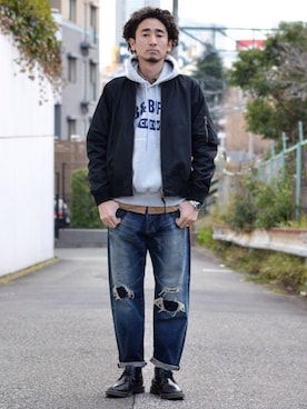 「68&brothers（シックスティエイトアンドブラザーズ）のアイテム（アナログ腕時計）」を使った、68&BROTHERS TOKYO STAFFさん（メンズ・171cm）の冬コーディネート