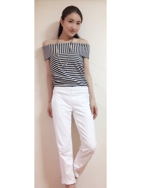 「UNIQLO（ユニクロ）のアイテム（その他パンツ、ホワイト系）」を使った、植杉佳代さん（レディース・163cm）の秋コーディネート