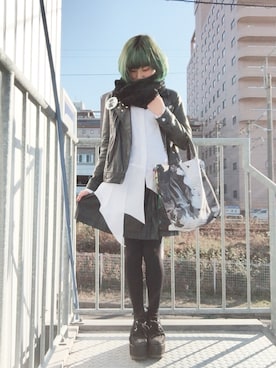 「厚底」｜「アイテム（ライダースジャケット）」を使った、🦋さん（レディース・154cm）の冬コーディネート