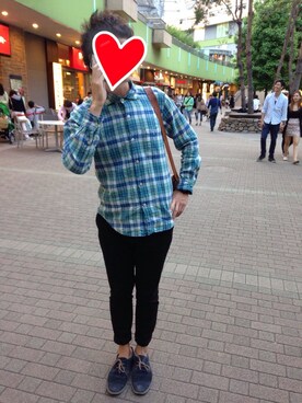「アイテム（その他シューズ、ブルー系）」を使った、まみたすさん（メンズ・176cm）の春コーディネート