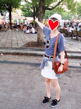 「JOURNAL STANDARD relume（ジャーナルスタンダード　レリューム）のTシャツ（T Shirts、ブルー系）」を使った、まみたすさん（レディース）の夏コーディネート