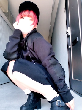 「H&M DIVIDED（エイチアンドエム　ディヴァイデッド）のアイテム（パーカー、ブラック系）」を使った、Linuxさん（レディース・154cm）の春コーディネート