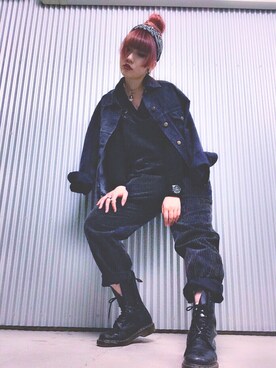 「usedのアイテム（デニムジャケット、ブラック系）」を使った、Linuxさん（レディース・154cm）の春コーディネート