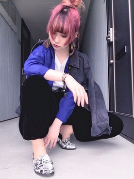 「GAP（ギャップ）のアイテム（その他シューズ、ブラック系）」を使った、Linuxさん（レディース・154cm）の春コーディネート