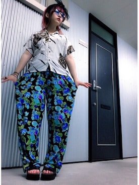 「usedのアイテム（パンツ、ブルー系）」を使った、Linuxさん（レディース・154cm）の秋コーディネート