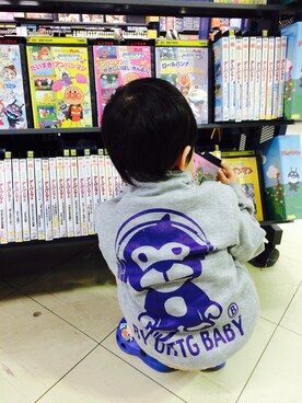 「AAPE BY A BATHING APE（エーエイプバイアベイシングエイプ）のアイテム（ブルゾン）」を使った、キムラさん（メンズ・171cm）の秋コーディネート
