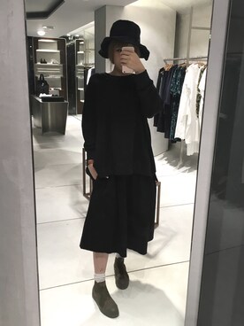 「skirt」｜「アイテム（帽子）」を使った、Victoriajhoさん（レディース・171cm）の秋コーディネート