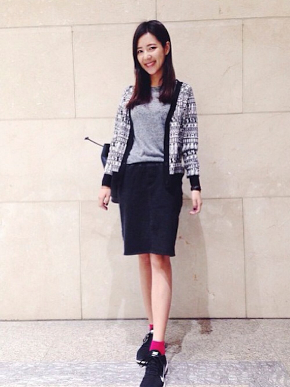 「ニットカーディガン、フォークロア、Lazybone、針織」｜「lazyboneのGeo Skull Print Knitwear *10/27到貨*（トップス、その他）」を使った、LazyBone-Outfitwithloveさん（レディース・168cm）の秋コーディネートの1枚目の写真