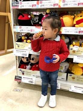 「OLD NAVY（オールドネイビー）のアイテム（デニムパンツ、ブルー系）」を使った、riyo1204さん（レディース）の冬コーディネート