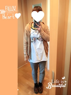 「チャンピオン パーカー」｜「アイテム（Tシャツ/カットソー）」を使った、Miiさん（レディース・161cm）の春コーディネート