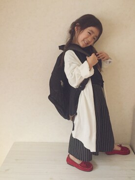 「アイテム（モカシン/デッキシューズ）」を使った、unagi_2412さん（キッズ・100cm）の冬コーディネート