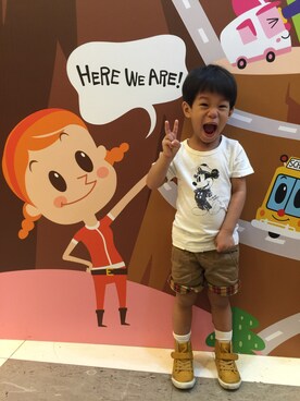 「LOVFEE（ラッフィ）のアイテム」を使った、Nina Wangさん（キッズ・100cm）の秋コーディネート