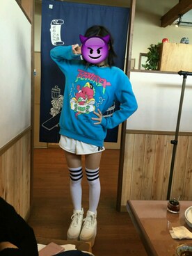 「galaxxxy（ギャラクシー）のアイテム（パーカー、ブルー系）」を使った、LAYLA./れいにゃっちさん（165cm）の秋コーディネート