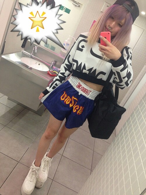 Layla れいにゃっち スラックスを使ったコーディネート Wear
