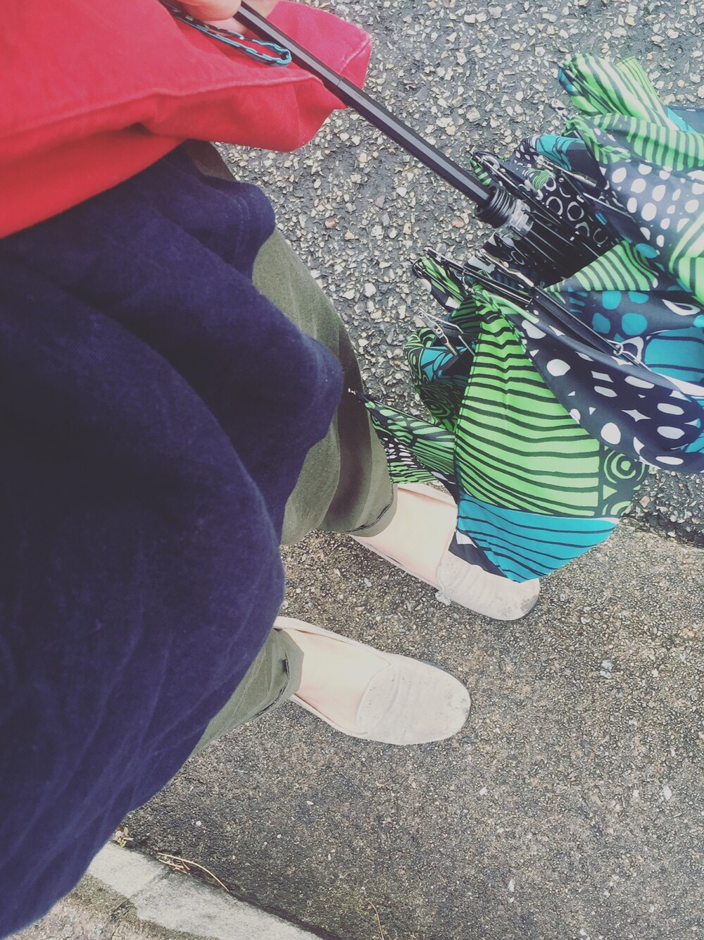 「JOURNAL STANDARD relumeのリネンシャンブレー ポケット付きプルオーバー_#（シャツ/ブラウス、ブルー系）」を使った、O*shiRin.and.Sou*さん（レディース・154cm）の夏コーディネートの1枚目の写真