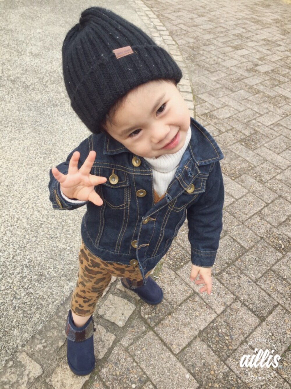 「2歳、やんちゃboy」｜「petit mainのリブ編みニット帽（ニットキャップ/ビーニー、ブラック系）」を使った、SEITAさん（キッズ・80cm）の冬コーディネートの1枚目の写真