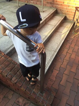 「Rodeo Crowns KIDS（ロデオクラウンズ　キッズ）のアイテム（Tシャツ/カットソー、ホワイト系）」を使った、絵梨さん（レディース）の夏コーディネート