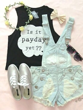 「pattern」｜「アイテム（つなぎ/オールインワン）」を使った、Feliciaさん（レディース・160cm）の冬コーディネート