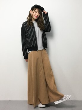 「AZUL by moussy（アズールバイマウジー）のアイテム（MA-1）」を使った、natsumiさん（レディース・160cm）の春コーディネート