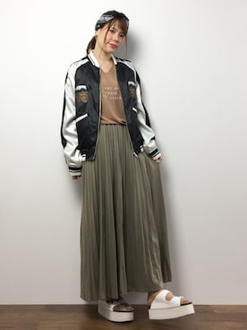 「PUNYUS（プニュズ）のアイテム（ブルゾン）」を使った、natsumiさん（レディース・160cm）の春コーディネート