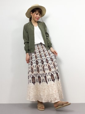 「NATURAL BEAUTY BASIC（ナチュラルビューティーベーシック）のアイテム（MA-1）」を使った、natsumiさん（レディース・160cm）の春コーディネート