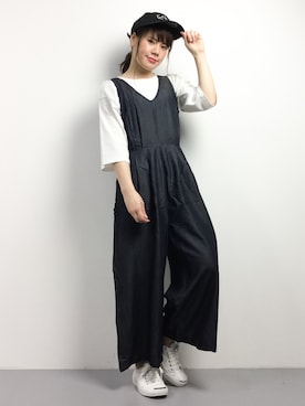 「ジャックパーセル」｜「アイテム（つなぎ/オールインワン）」を使った、natsumiさん（レディース・160cm）の夏コーディネート